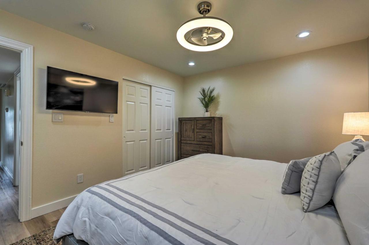 Holiday home Luxury Vacation With Patio!